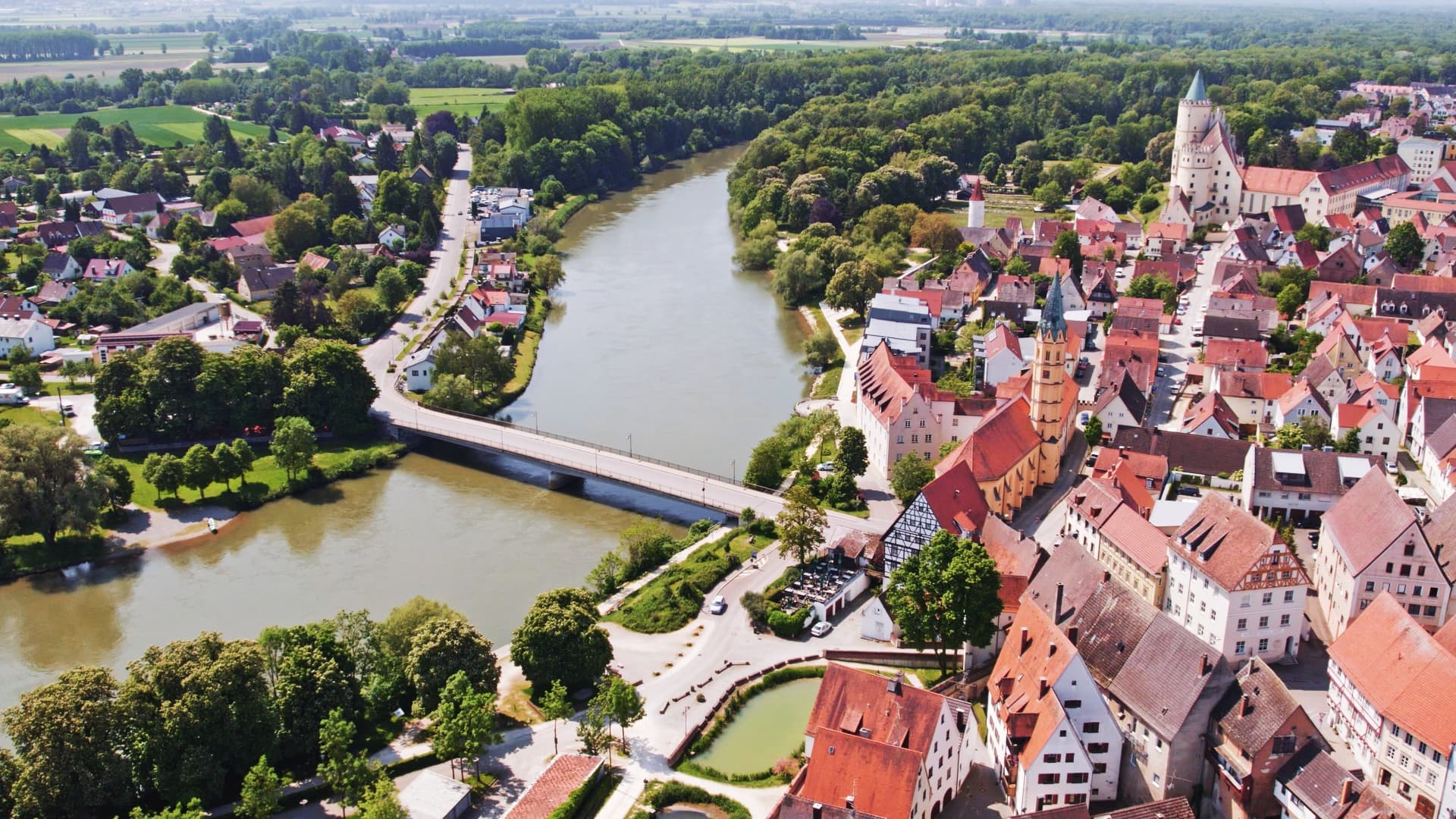 Luftbild von Lauingen an der Donau